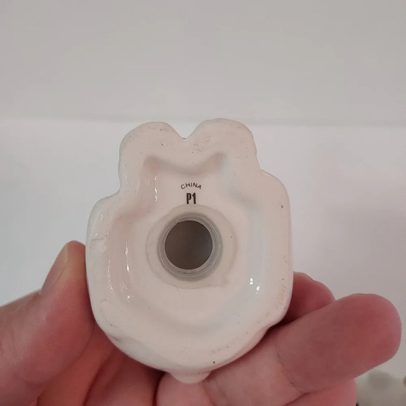 Pier 1 Set of 2 Ceramic Rabbit Salt and Pepper Shakers White and Gold Detail - Picture 6 of 11